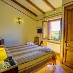Diffuso Borgo Montemaggiore 5* Montemaggiore al Metauro