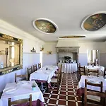 Diffuso Borgo Montemaggiore Hotel Montemaggiore al Metauro