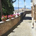 Diffuso Borgo Montemaggiore Hotel 5*