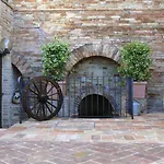 Diffuso Borgo Montemaggiore Montemaggiore al Metauro