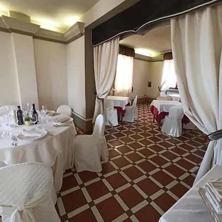 Hotel Diffuso Borgo Montemaggiore 5*