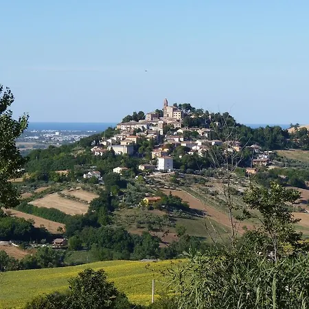 Diffuso Borgo Montemaggiore 몬테마기오레알메타우로
