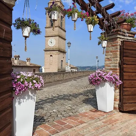 Hotel Diffuso Borgo Montemaggiore 5*