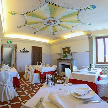 Diffuso Borgo Montemaggiore 5* 몬테마기오레알메타우로