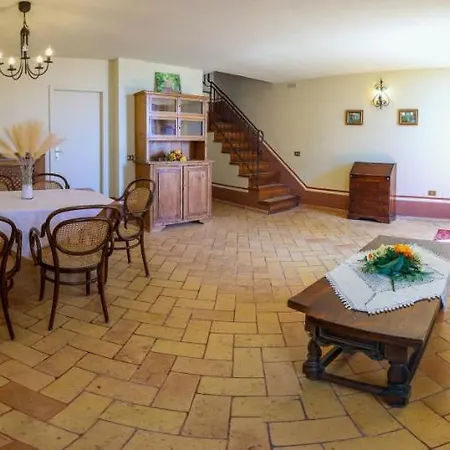 Diffuso Borgo Montemaggiore