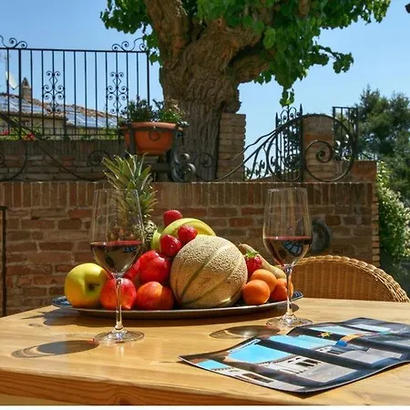 Diffuso Borgo Montemaggiore 5*
