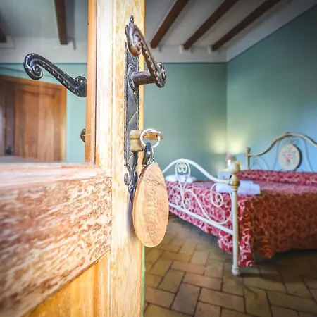 Hotel Diffuso Borgo Montemaggiore 5*