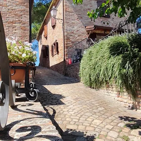 Hotel Diffuso Borgo Montemaggiore