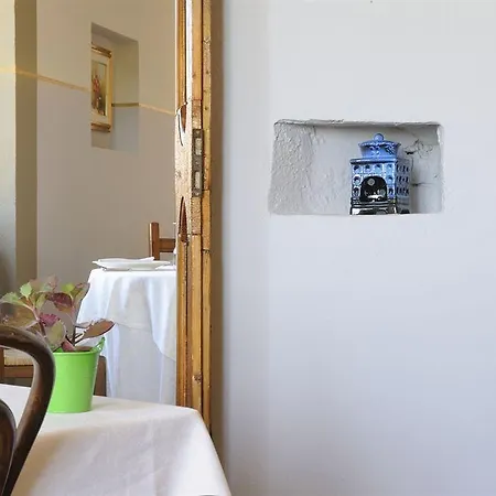 Hotel Diffuso Borgo Montemaggiore 5*