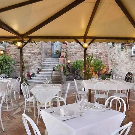 Szálloda Diffuso Borgo Montemaggiore Montemaggiore al Metauro